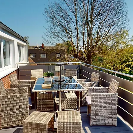 Klarsinni Whg 3 Krabbe 그로미츠