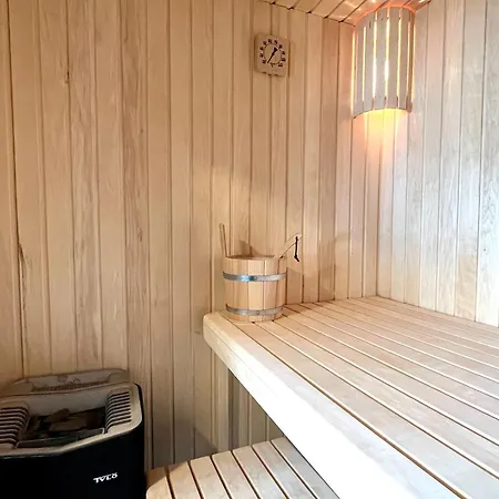 Klarsinni Whg 3 Krabbe 그로미츠